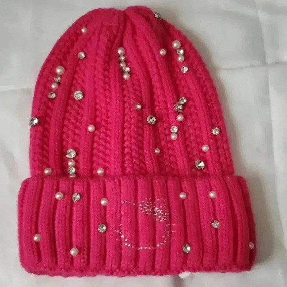Hello Kitty beanie adored with rhinestones/pearls - Picture 2 of 9